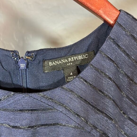 Blue Mini A-Line Halter Dress for Casual Occasions - Picture 2 of 6